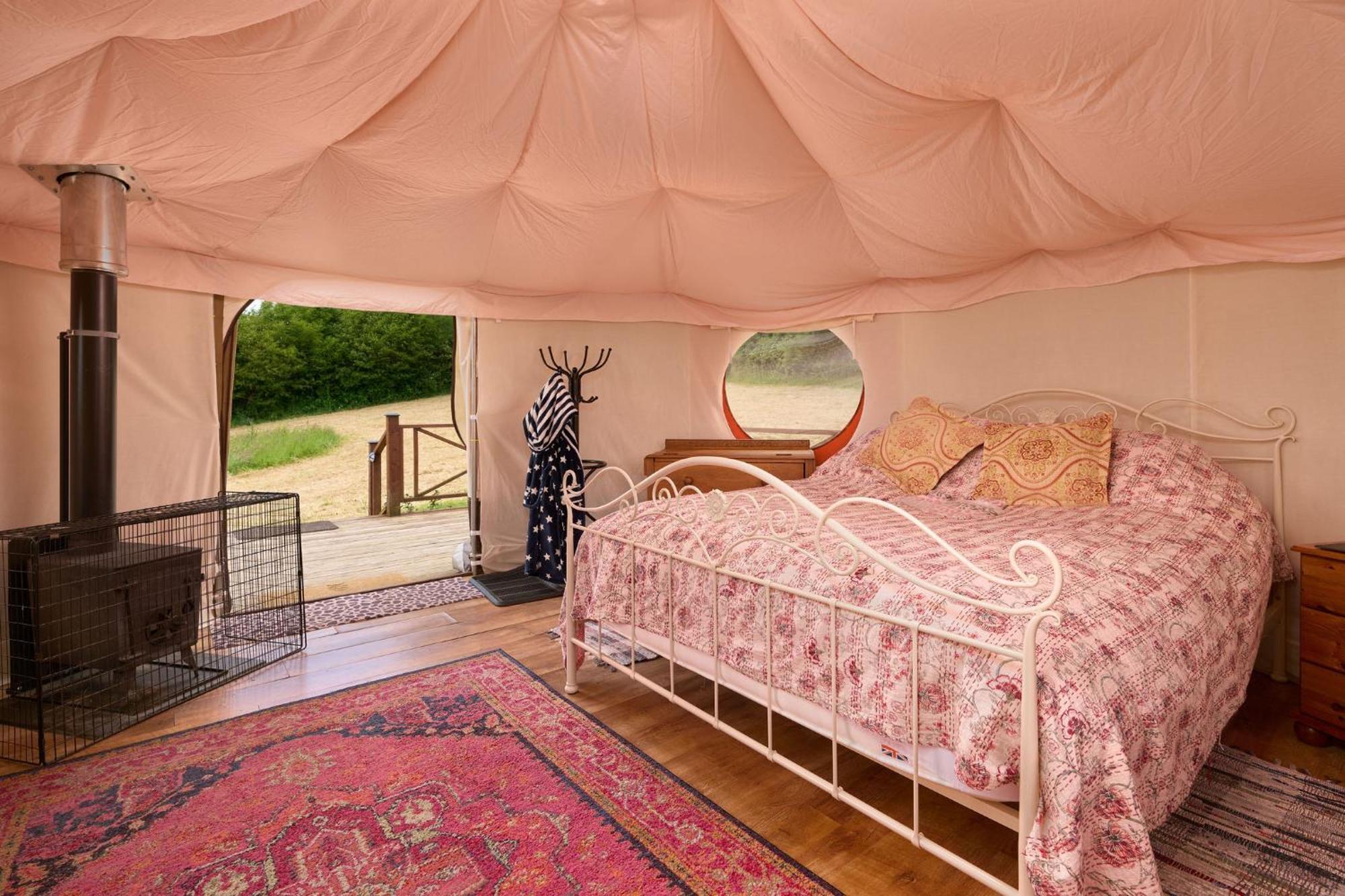 Luxury tent Allercombe Farm Glamping Yurts & Wild