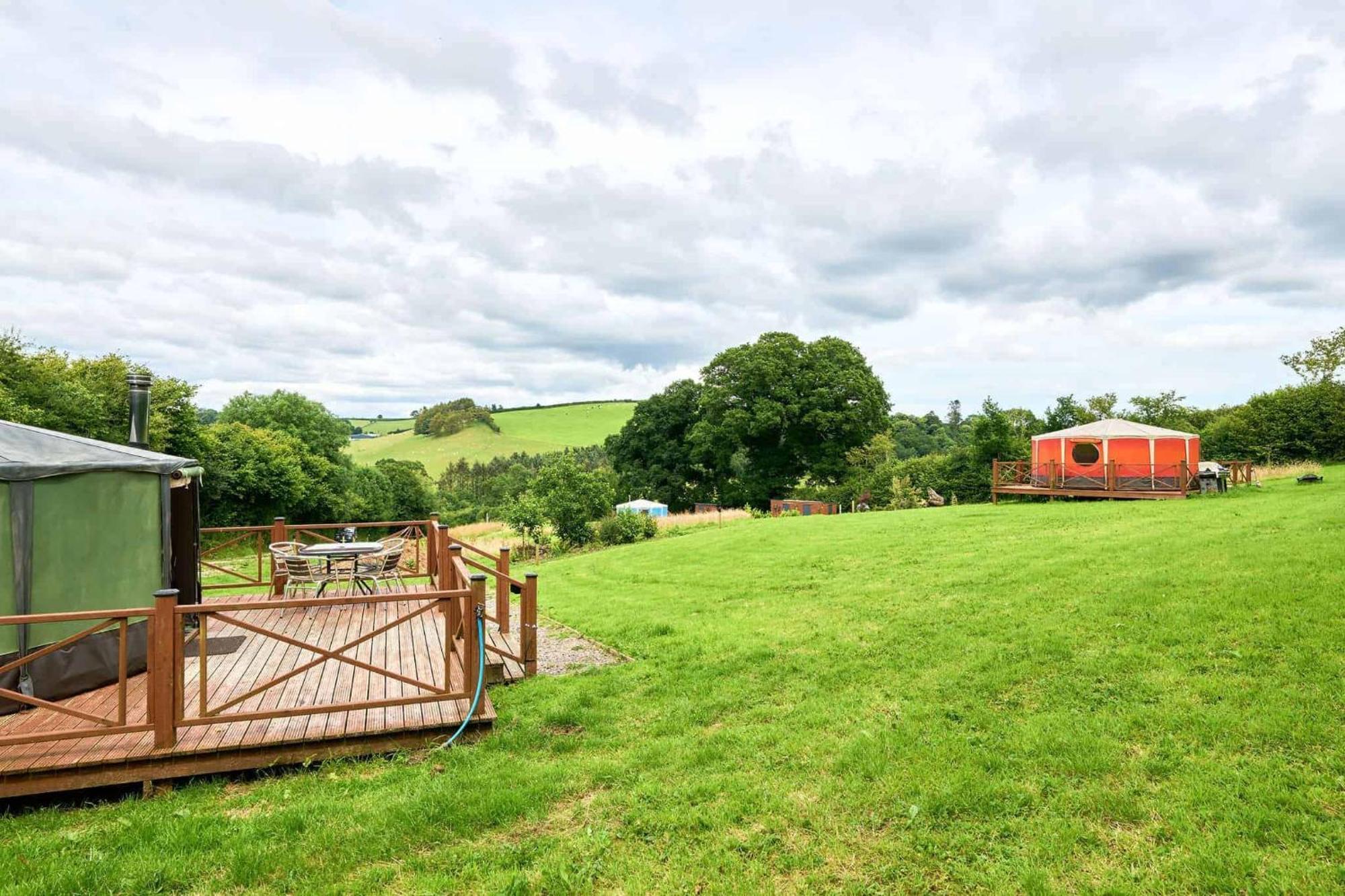 Luxury tent Allercombe Farm Glamping Yurts & Wild